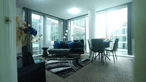 Apartment | Living area | TV - Central M K 1-bedroom Apartment, Sleeps 4, Parking (Milton Keynes)