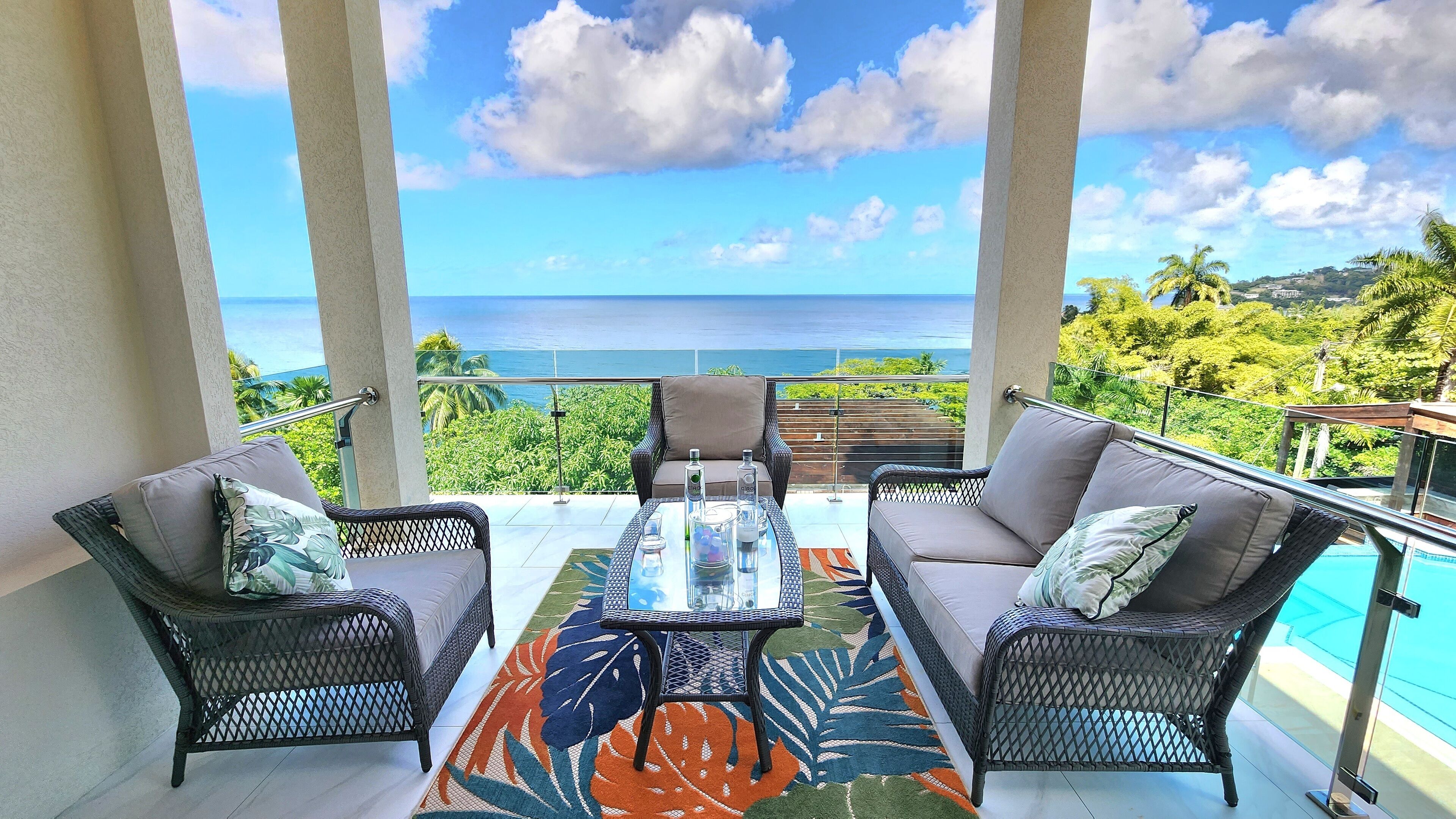 Luksushuvila, valtamerinäköala | 1 makuuhuone, ylelliset vuodevaatteet, Tempur Pedic -patjalliset sängyt