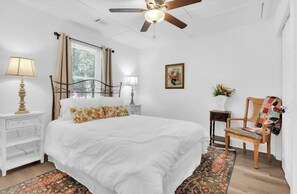 5 habitaciones, escritorio, tabla de planchar con plancha y wifi gratis 
