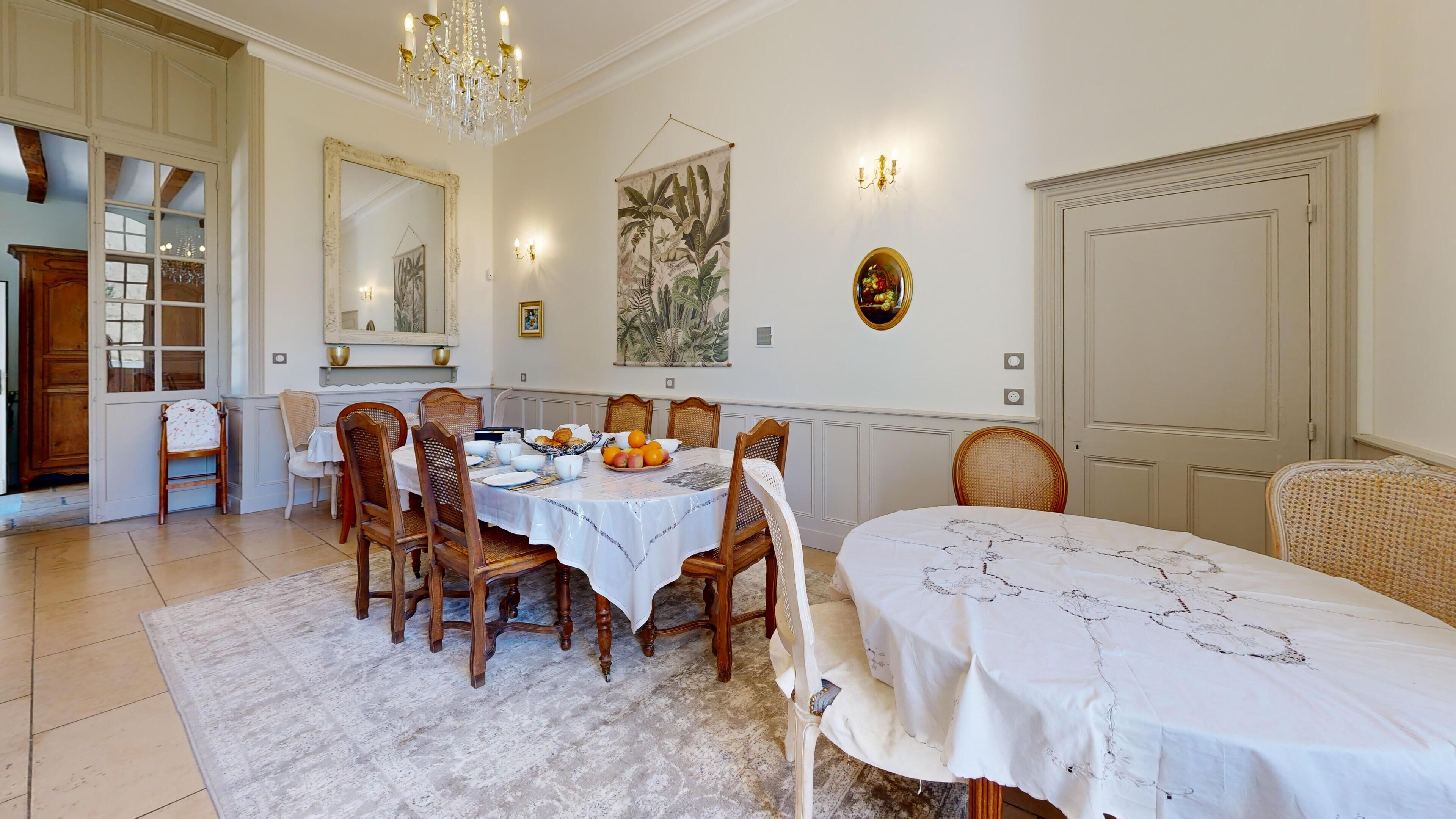 Desayuno bufé gratuito y diario