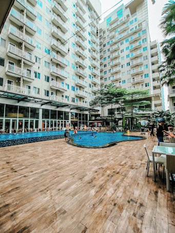 Exterior. Bogor Icon Condotel by Holla