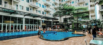 茂物 Icon Condotel by Holla 飯店