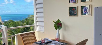 Tahiti in Tartane 
Fully equipped gorgeous apartment in Residence de la Baie