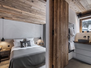 5 bedrooms, free WiFi - Spacious chalet with Nordic bath and steam room in Saint-Martin-de-Belleville (Saint-Martin-de-Belleville)