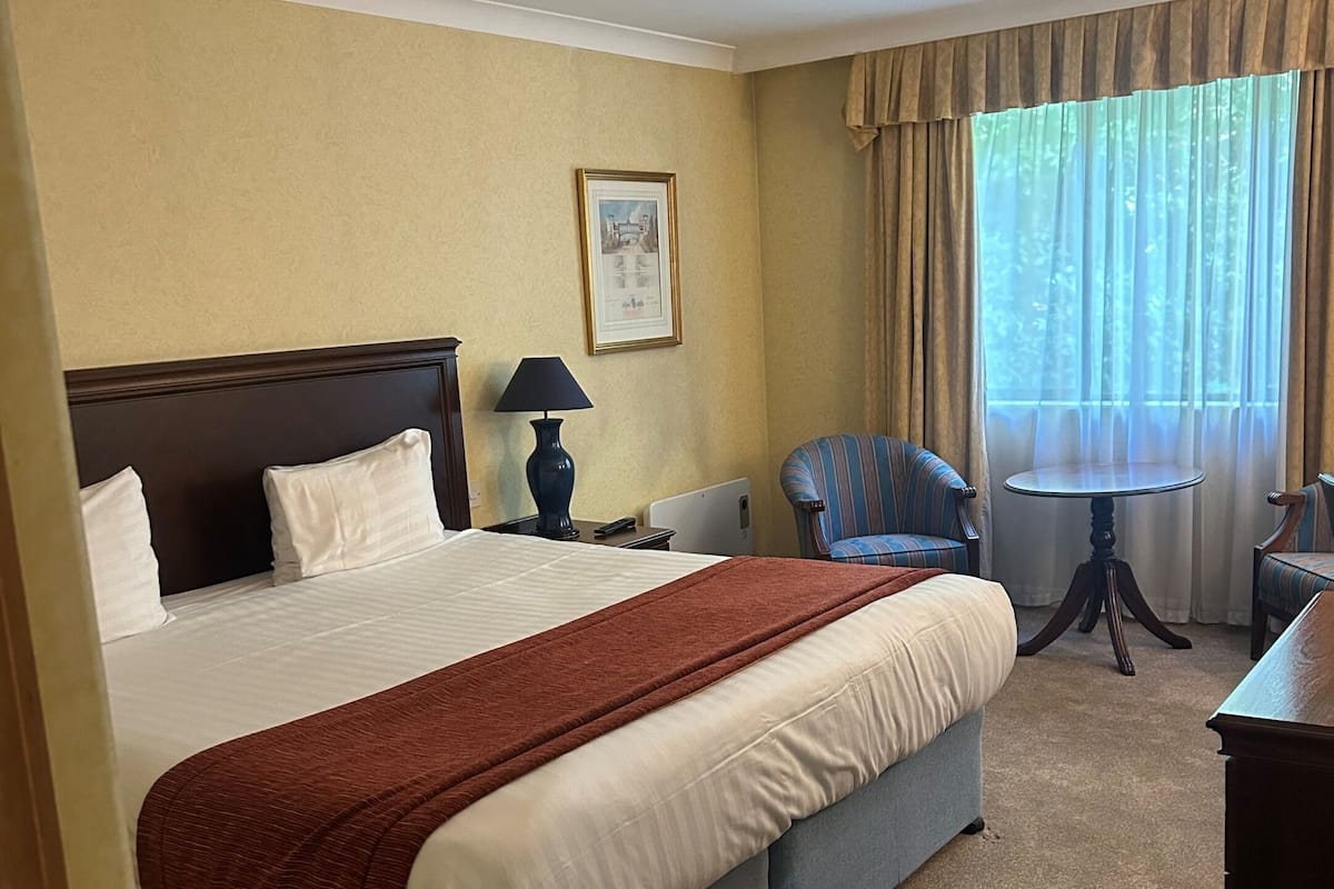 Habitación doble | Escritorio, espacio para trabajar con laptop y wifi gratis