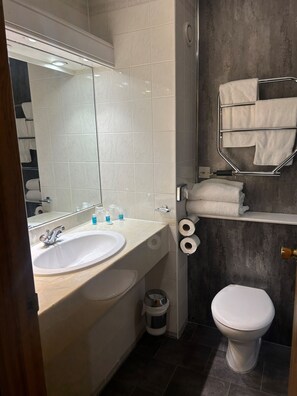 Shower, free toiletries, hair dryer, towels