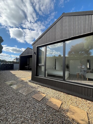 Deerpark Villa Six Bed Four Bathrooms Sleeps Sixteen