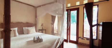 Habitación doble económica | Escritorio y wifi gratis