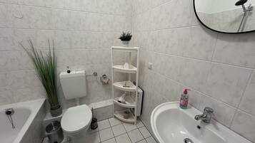 Hårføner og håndklær