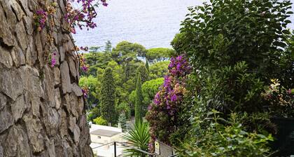 Casa Bianca a Bogliasco by Wonderful Italy