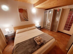 Apartamento, 3 quartos, sacada, vista para o lago | 3 quartos