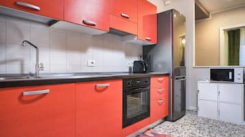 Microwave, oven, stovetop, griddle