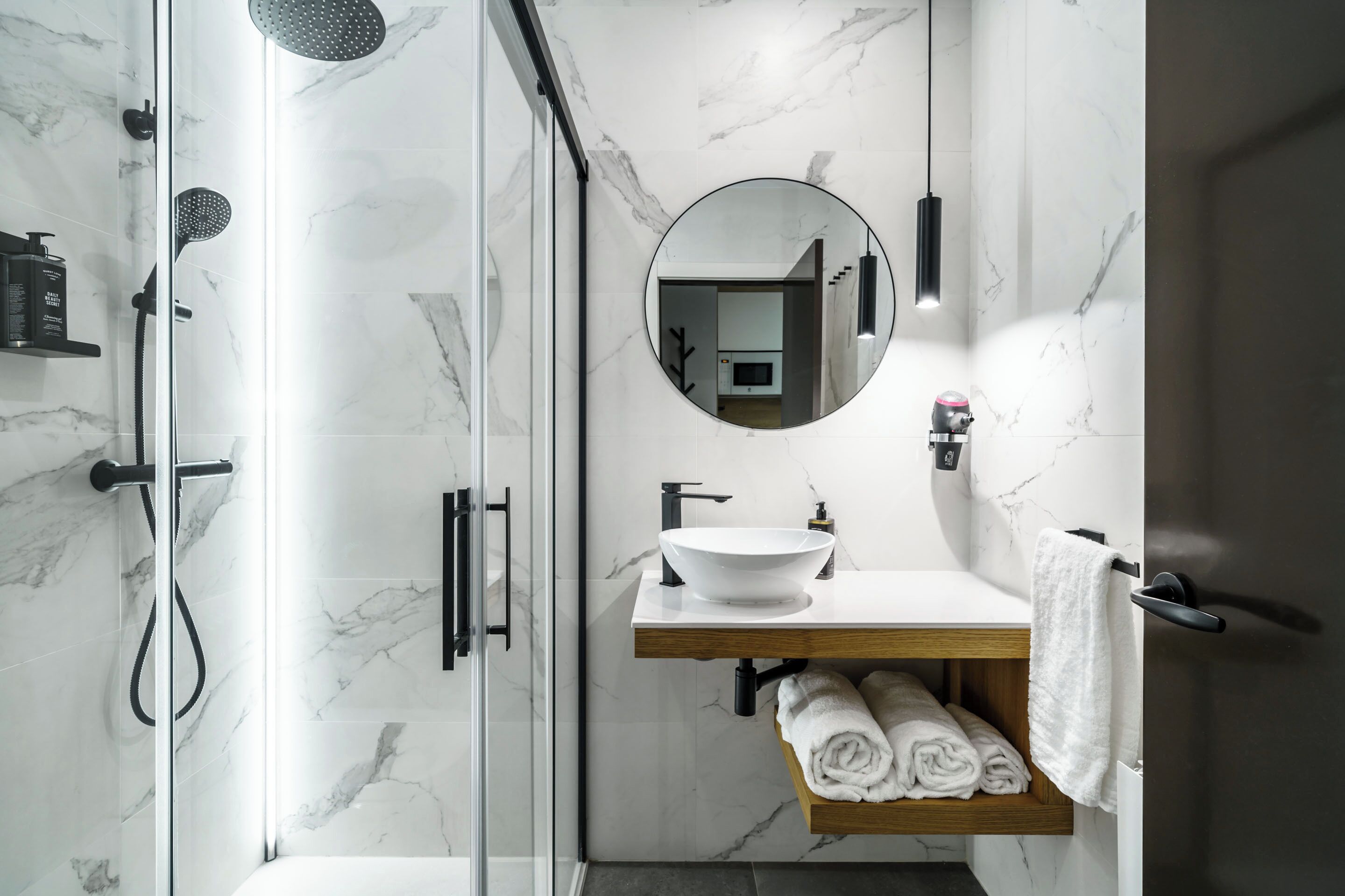 Studio with Sofa Bed | Bathroom | Shower, eco-friendly toiletries, hair dryer, towels