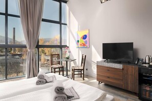 Chambre Double Deluxe, vue ville | Wi-Fi gratuit, draps fournis