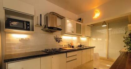 Luxurious 2BHK Apt. in Candolim by Rampals