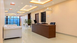 Lobby sitting area - Hotel Kashi Residency Varanasi (Varanasi)