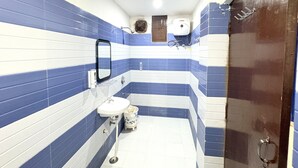 Standard Double Room, City View | Bathroom | Shower, rainfall showerhead, towels, soap - Hotel Kashi Residency Varanasi (Varanasi)