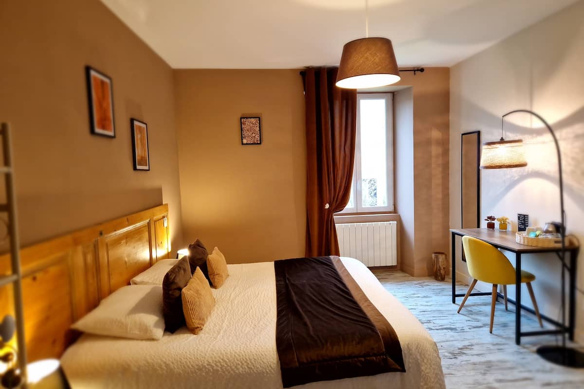 Kamar Triple Comfort, pemandangan kebun | Kedap suara dan Wi-Fi gratis
