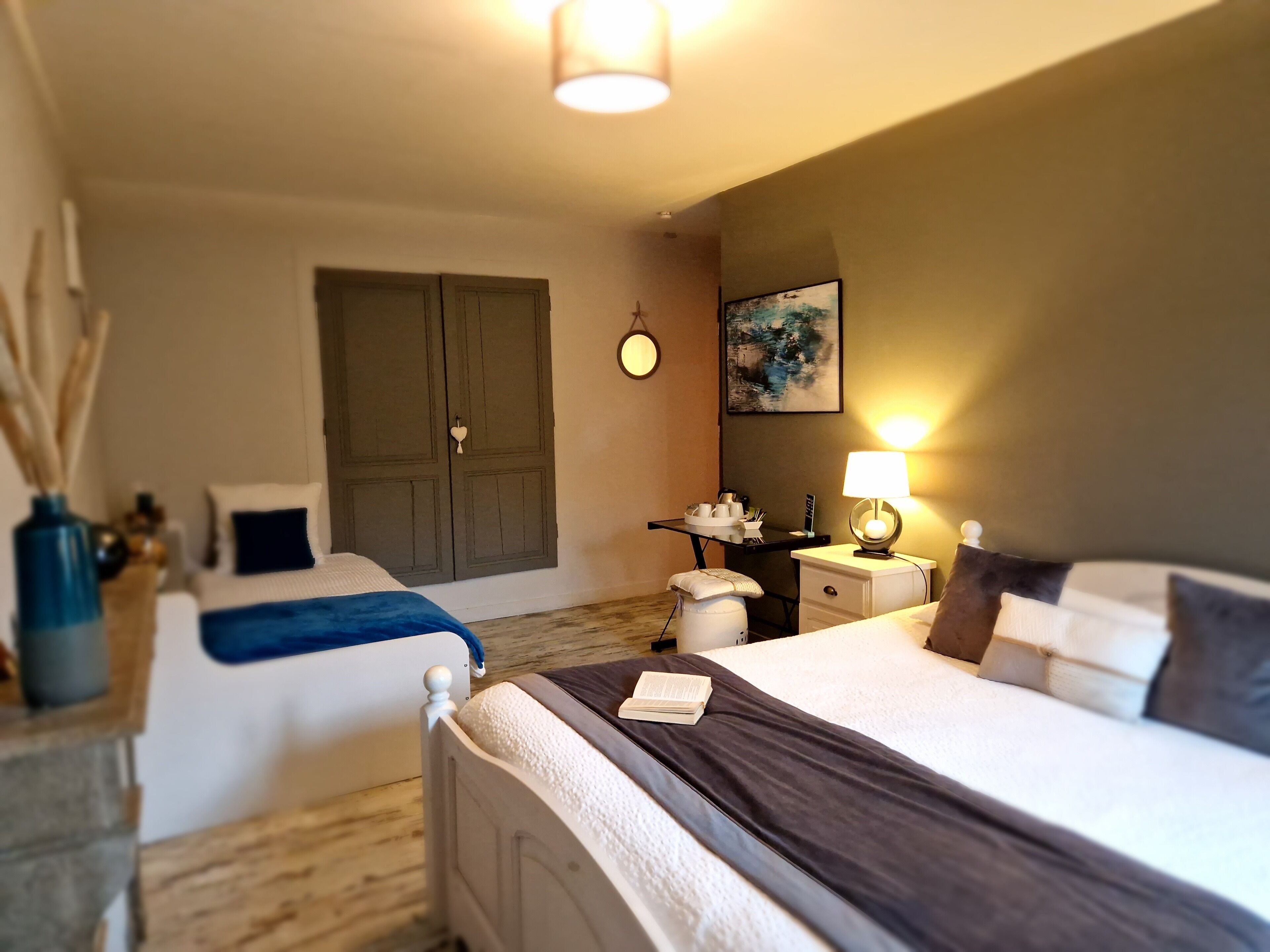 Comfort-Doppel- oder -Zweibettzimmer, Gartenblick | Schallisolierte Zimmer, kostenloses WLAN