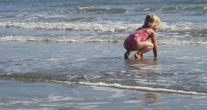 3BR Cosy Coastal Cottage With Wifi, Parking