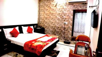 Deluxe Room | Free WiFi