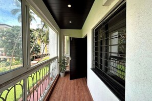 Interior - Modern and Luxurious Apartment in Candolim (Candolim)
