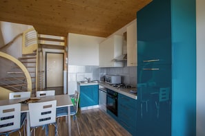 Apartment, 3 Bedrooms, Balcony, Lake View | Interior - Terraced House With Shared Pool (Villanuova sul Clisi)