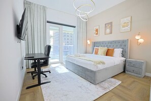 Desk, iron/ironing board, WiFi, bed sheets - Stylish 1BR with Balcony | Near Marina Mall, Pool & Free Parking (Marina)