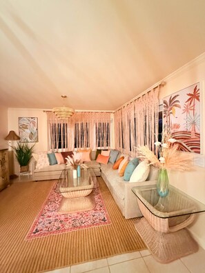 Villa, para fumadores | 2 habitaciones y internet 