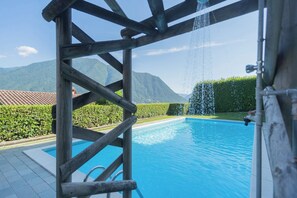 Outdoor pool - Casa Vela by Rent all Como (Sala Comacina)