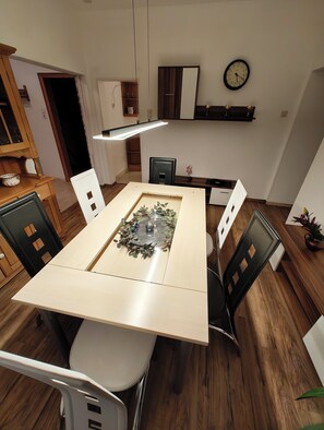 Dining - Perfect for families with children or fitters (Plettenberg)