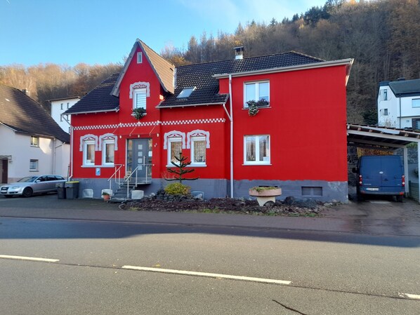 Exterior - Perfect for families with children or fitters (Plettenberg)