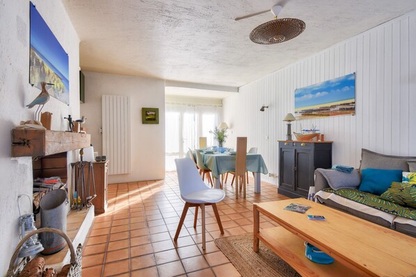 リビング エリア