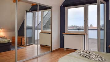 4 Schlafzimmer, BĂŒgeleisen/BĂŒgelbrett, Reisekinderbett, kostenloses WLAN