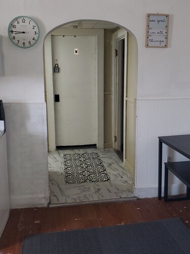 3-bedroom apartment in tranquil Waterville