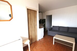 TV - 2 pièces pour 4 personnes  en front de mer (Canet-en-Roussillon)