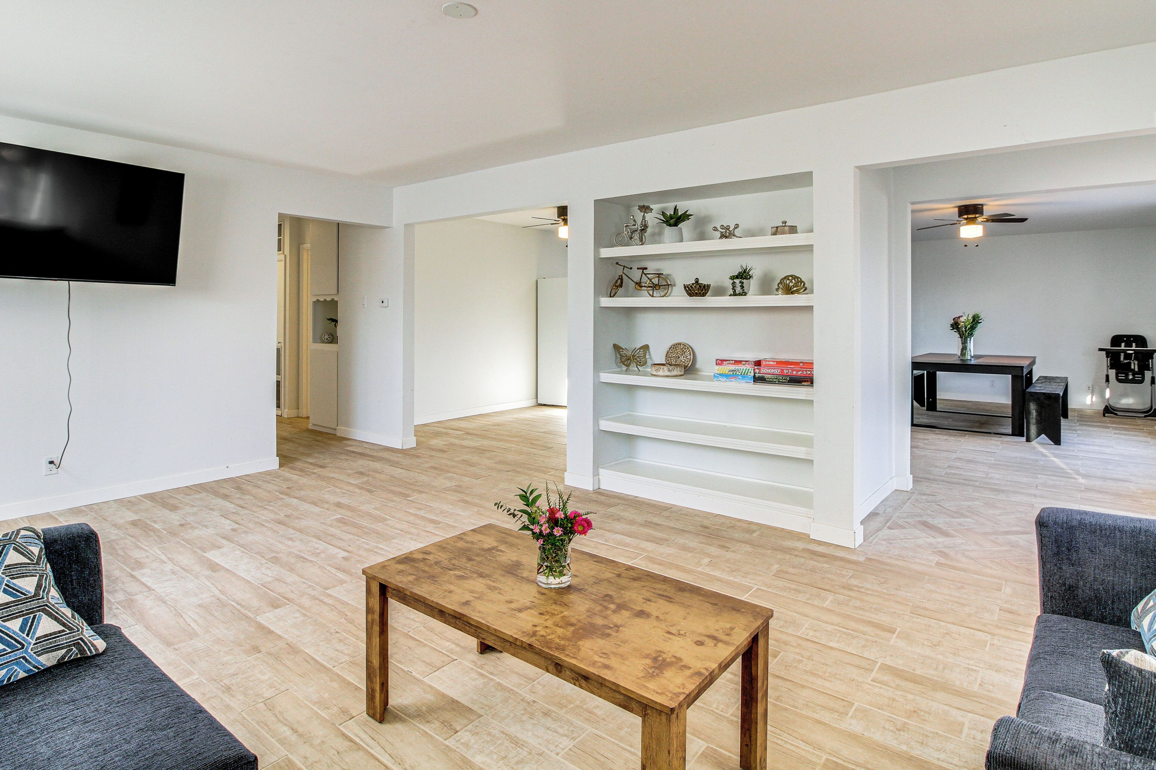 House (3 Bedrooms) | Interior