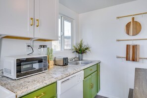 House (1 Bedroom) | Interior - 3 Mi to Arizona Stadium: Quiet Tucson Retreat (Tucson)