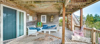Rooftop Deck & Hot Tub: Outer Banks Family Getaway