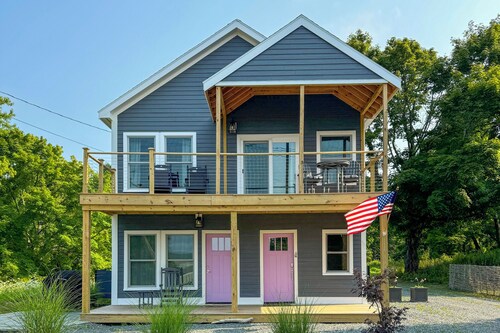 Deck w/ Water Views: Quiet East Boothbay Retreat!
