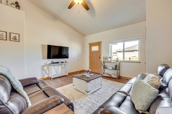 1 Mi To Main St & Riverwalk: Home In Canon City - Colorado