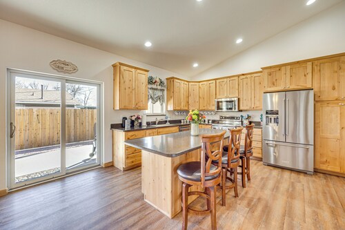 1 Mi to Main St & Riverwalk: Home in Canon City