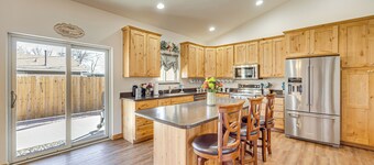 1 Mi to Main St & Riverwalk: Home in Canon City