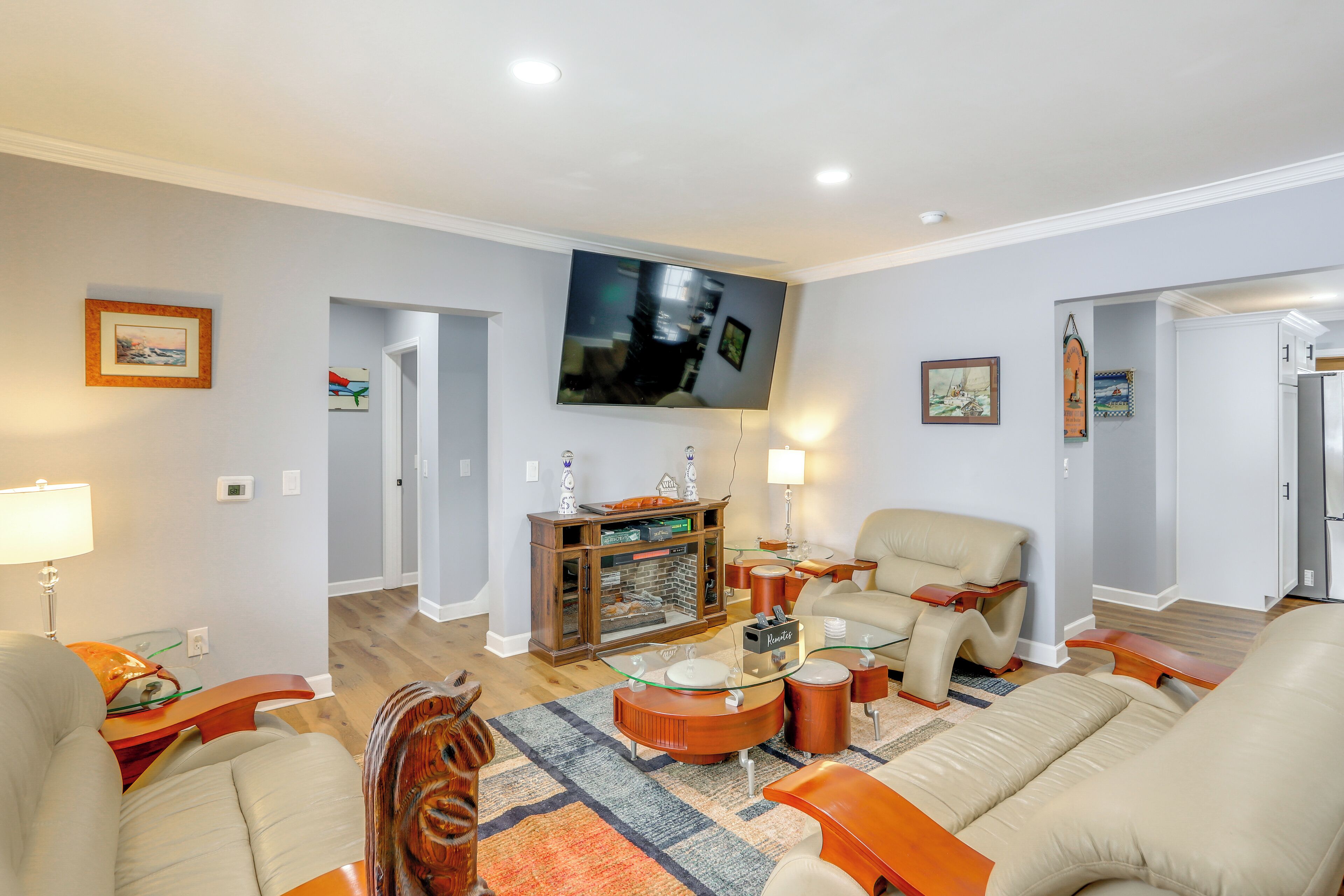 House (5 Bedrooms) | Interior