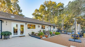 Interior - Near San Luis Obispo Wine Country: Mtn-view Haven (Atascadero)