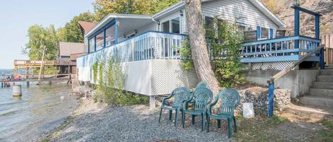 House (2 Bedrooms) | Front of property