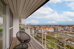 Apartment | 3 bedrooms, desk, Internet - Huswell - Zonneweelde - Seaside Getaway With Views (Blankenberge)