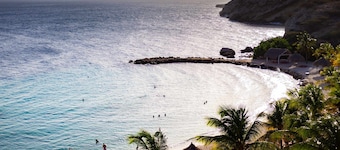 Indigo Garden at Blue Bay Golf Beach Resort