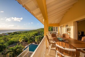 House | 3 bedrooms, Internet - Tropical Twilight Haven Unwind in Style (Sint Willibrordus)