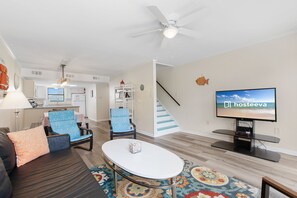 Deluxe Condo, 2 Bedrooms, Non Smoking, Pool Access | Living room | 42-inch Smart TV with cable channels - The Sands 107 (Gulf Shores)